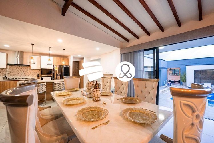 Casa de 5 alcobas en venta en Guamito, La Ceja · foto 10 de 20
