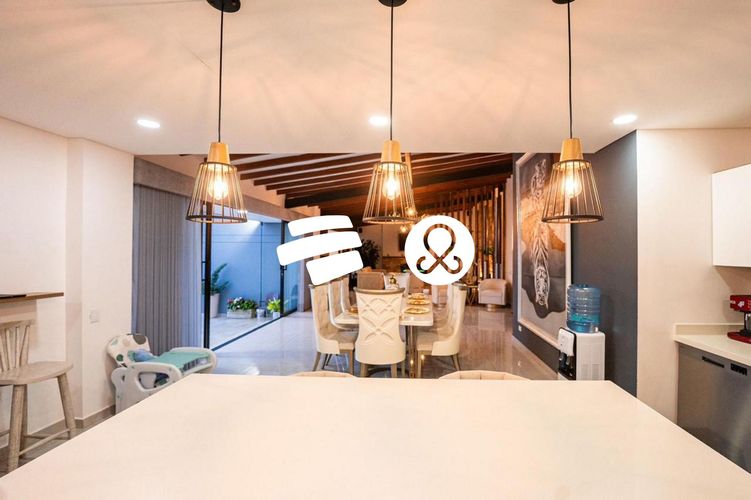 Casa de 5 alcobas en venta en Guamito, La Ceja · foto 11 de 20