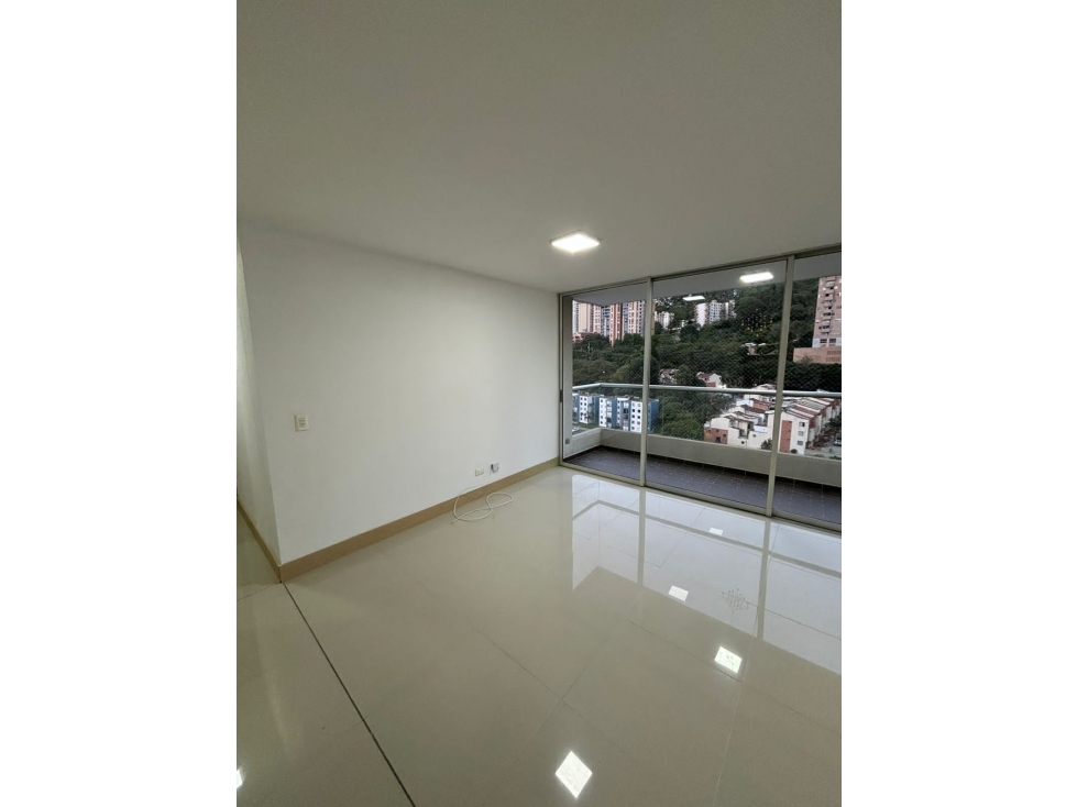Apartamento en venta en Loma del Indio, Medellín 5