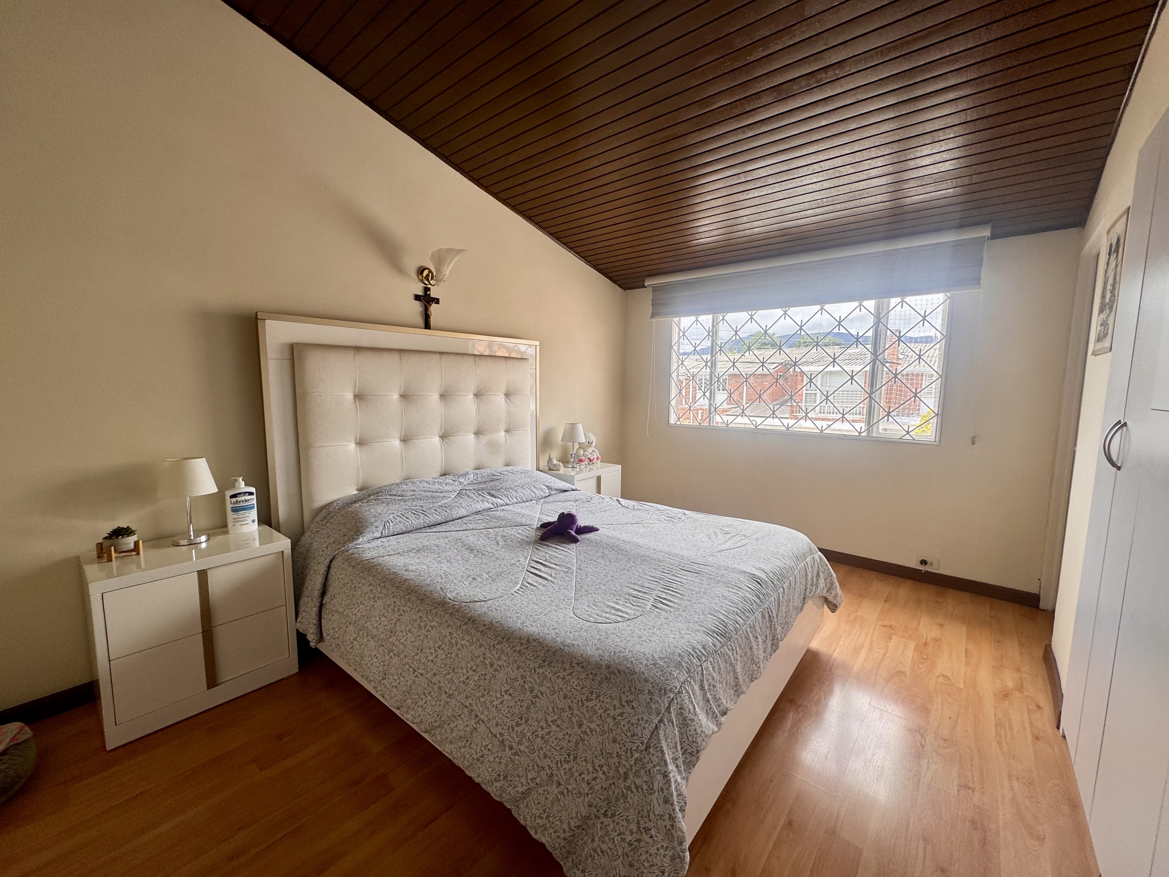 Casa en venta en Lagos De Cordoba, Bogotá · foto 17 de 24