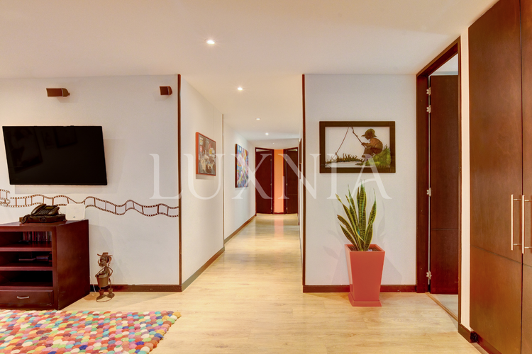 Apartamento de 4 alcobas en venta en Casa Blanca Suba, Bogotá, 288 m² · foto 7 de 21