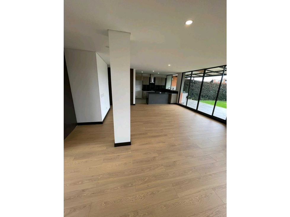 Casa en venta en Chuntame, Cajicá · foto 3 de 24