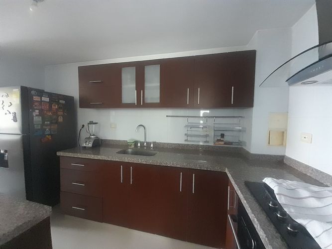 Apartamento de 3 alcobas en venta en Colina Versalles, Floridablanca, 99 m² · foto 7 de 24