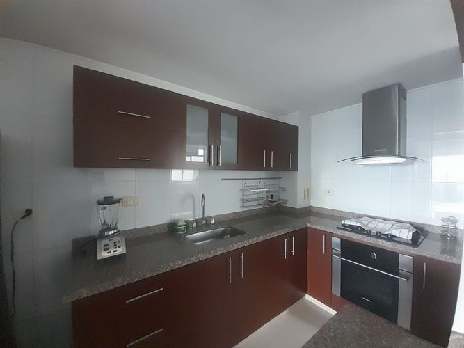 Apartamento de 3 alcobas en venta en Colina Versalles, Floridablanca, 99 m² · foto 8 de 24