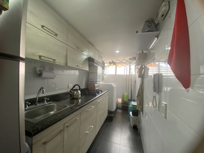 Apartamento de 3 alcobas en venta en Cedritos, Bogotá, 65 m² · foto 9 de 20
