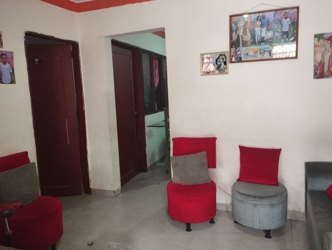 Casa de 7 alcobas en venta en Union De Vivienda Popular, Cali, 220 m² · foto 4 de 6