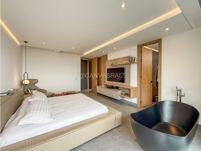 Apartamento de 2 alcobas en venta en Los Balsos, Medellín, 156 m² · foto 9 de 13