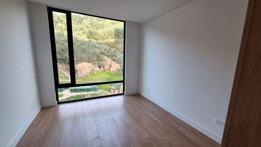 Apartamento en venta en Bosque De Pinos, Bogotá · foto 9 de 16