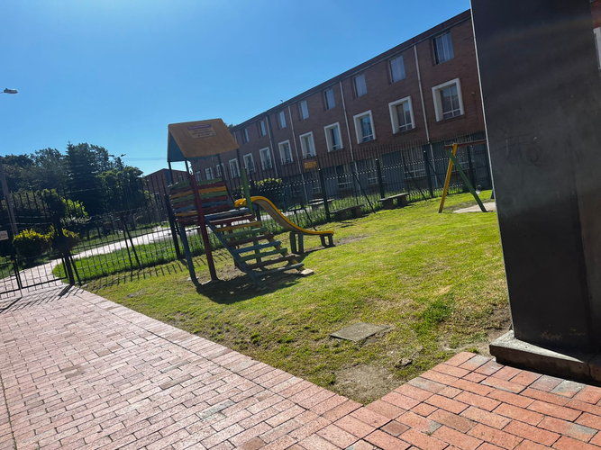 Casa de 4 alcobas en venta en Ub. Serrezuelita, Funza, 80 m² · foto 5 de 23