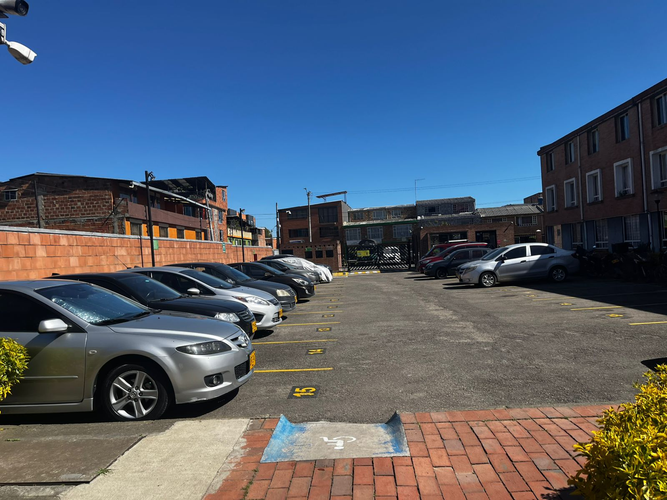 Casa de 4 alcobas en venta en Ub. Serrezuelita, Funza, 80 m² · foto 22 de 23