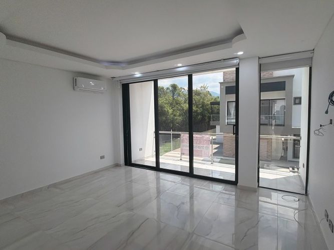 Casa de 5 alcobas en venta en Las Mercedes, Jamundí, 330 m² · foto 12 de 24