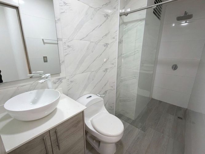 Casa de 5 alcobas en venta en Las Mercedes, Jamundí, 330 m² · foto 24 de 24