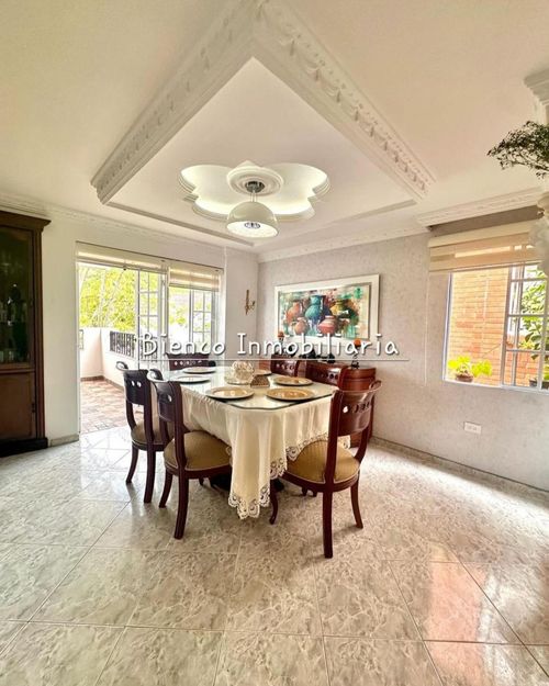Casa de 4 alcobas en venta en Club House Iii, Floridablanca, 307 m² · foto 5 de 24