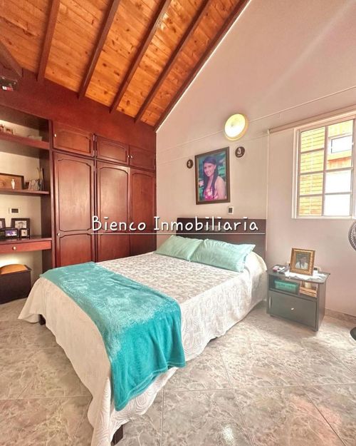 Casa de 4 alcobas en venta en Club House Iii, Floridablanca, 307 m² · foto 13 de 24