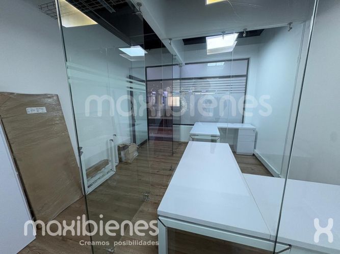 Local en arriendo en Santa Fe, Medellín, 35 m² · foto 2 de 9