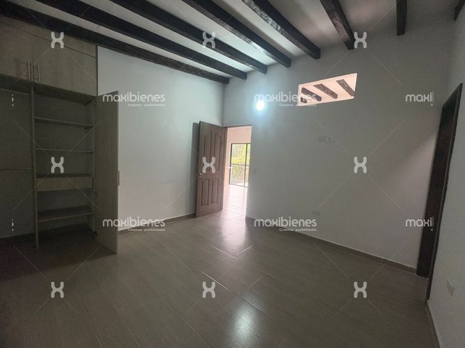 Finca en arriendo en El Tambo, La Ceja, 160 m² · foto 4 de 15