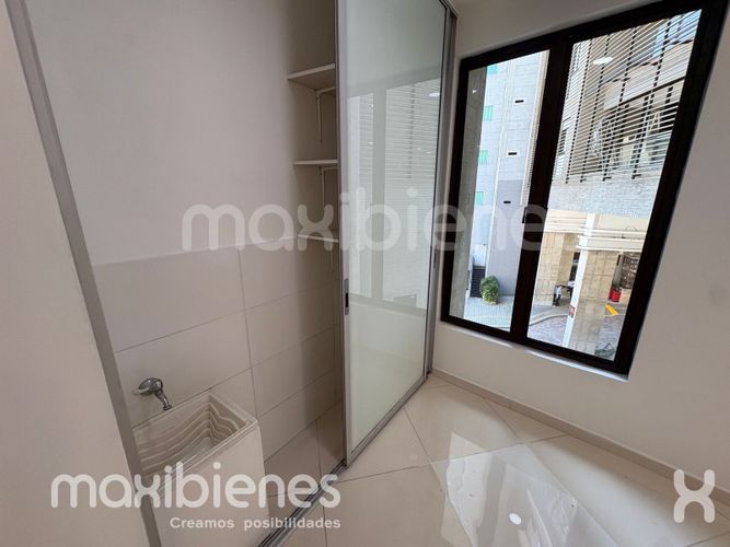 Local en arriendo en Santa Fe, Medellín, 92 m² · foto 14 de 23