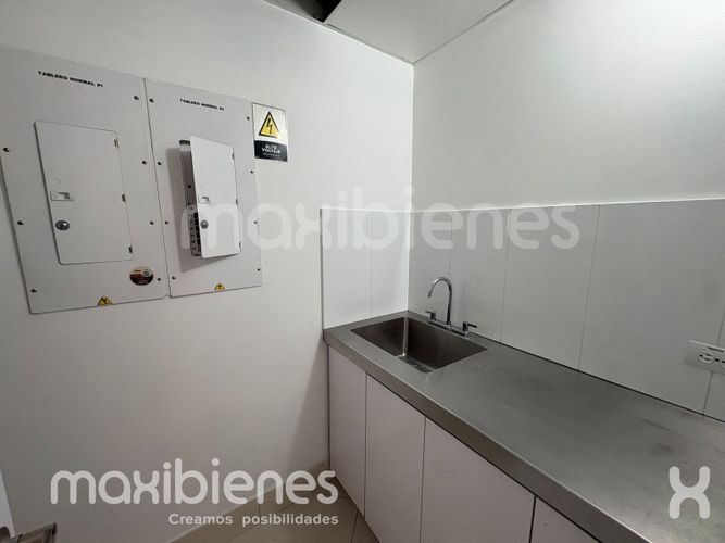 Local en arriendo en Santa Fe, Medellín, 92 m² · foto 22 de 23