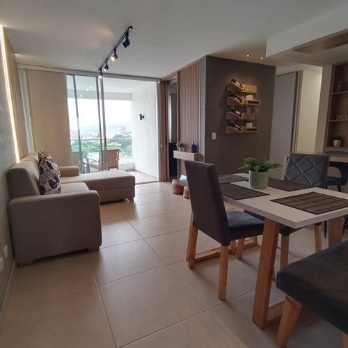 Apartamento de 2 alcobas en venta en Los Cambulos, Cali, 64 m² · foto 5 de 24