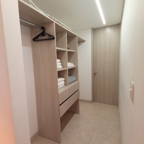 Apartamento de 2 alcobas en venta en Los Cambulos, Cali, 64 m² · foto 12 de 24