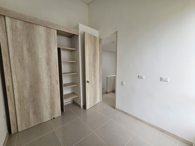 Casa de 3 alcobas en venta en El Castillo, Jamundí, 90 m² · foto 12 de 13