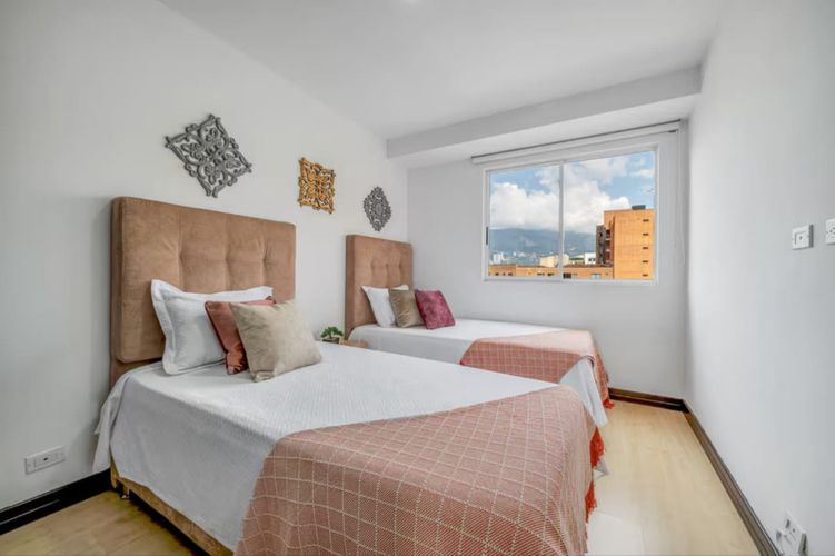 Apartamento de 3 alcobas en venta en Laureles, Medellín, 99 m² · foto 17 de 24