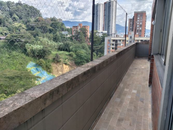 Apartamento de 3 alcobas en arriendo en Castropol, Medellín, 164 m² · foto 19 de 19