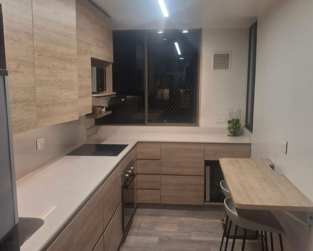Apartamento de 3 alcobas en arriendo en El Poblado, Medellín, 164 m² · foto 7 de 20
