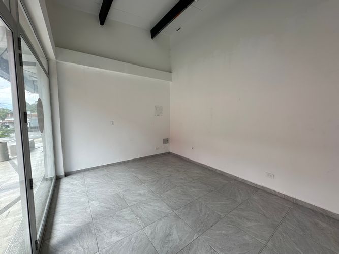 Local en arriendo en Ciudad Dorada, Armenia, 25 m² · foto 3 de 9