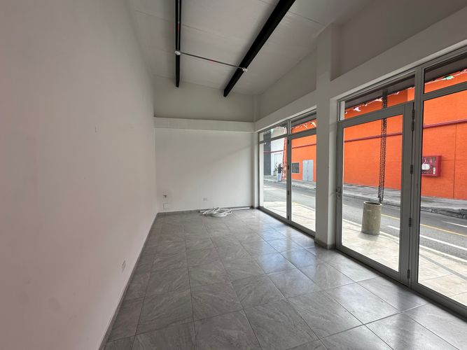Local en arriendo en Ciudad Dorada, Armenia, 25 m² · foto 7 de 9