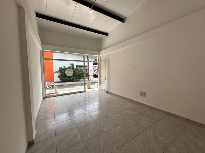 Local en arriendo en Alfonso Lopez, Armenia, 22 m² · foto 5 de 6