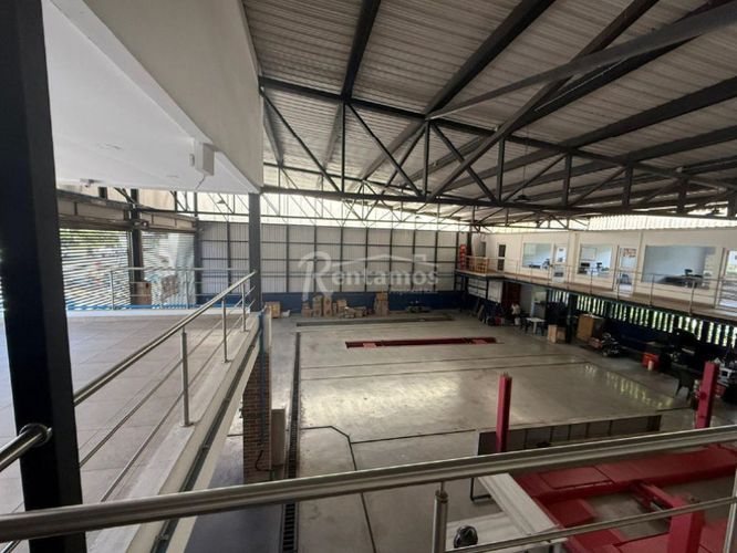 Bodega en venta en Simon Bolivar Sb (Centro), Copacabana, 1553 m² · foto 4 de 19