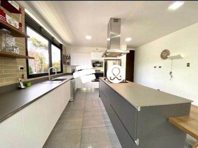 Casa de 4 alcobas en venta en Guamito, La Ceja · foto 9 de 12