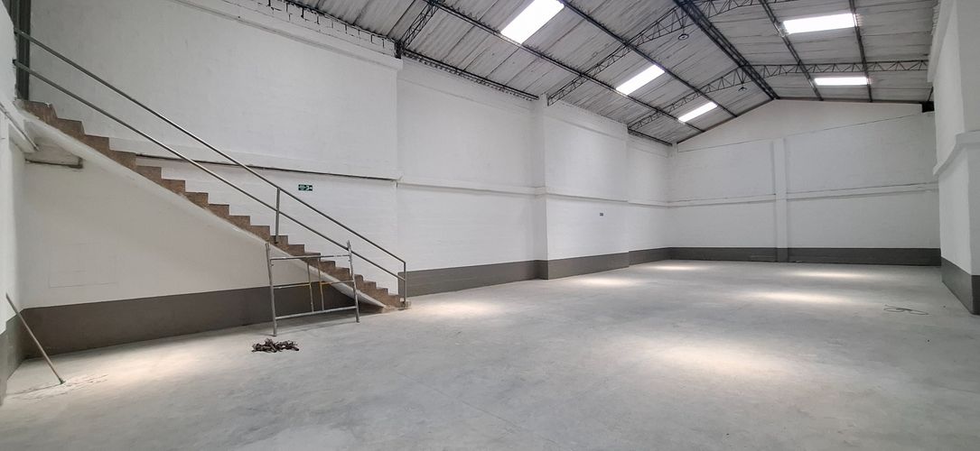 Bodega en arriendo en Arroyohondo, Yumbo, 380 m² · foto 11 de 12