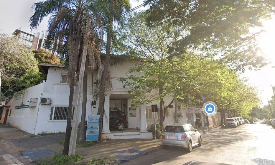 VENDO IMPORTANTE TERRENO EN ESQUINA EN EL CORAZON DE VILLA MORRA — foto 3