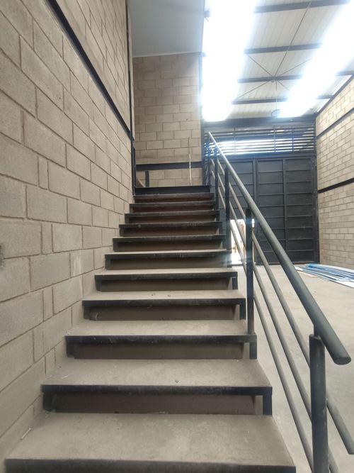 Bodega en arriendo en La Insula, Cúcuta, 200 m² · foto 4 de 9