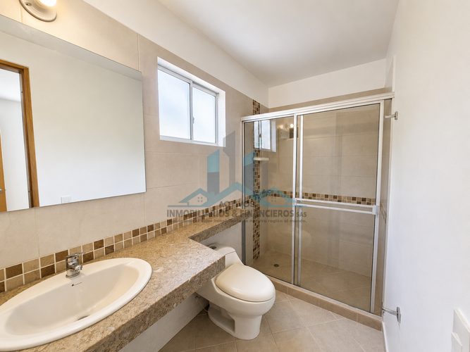 Casa de 4 alcobas en venta en Las Palmas, Ricaurte, 241 m² · foto 14 de 22