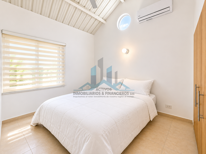 Casa de 4 alcobas en venta en Las Palmas, Ricaurte, 241 m² · foto 15 de 22