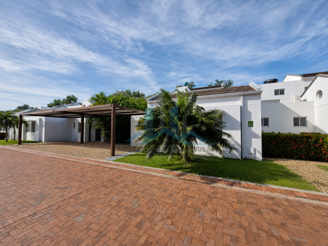 Casa de 4 alcobas en venta en Las Palmas, Ricaurte, 241 m² · foto 21 de 22