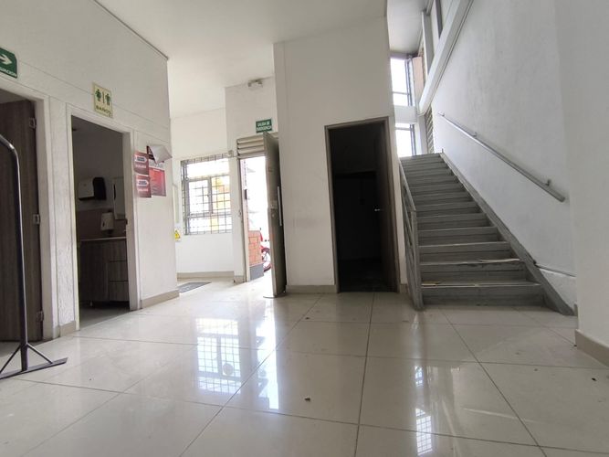 Bodega en venta en Calle Larga, Sabaneta, 809 m² · foto 13 de 21