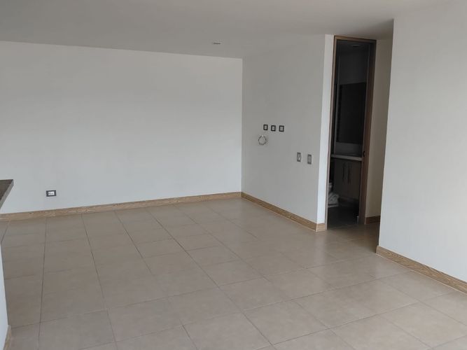 Apartamento de 3 alcobas en arriendo en Loma Del Indio, Medellín, 88 m² · foto 7 de 20