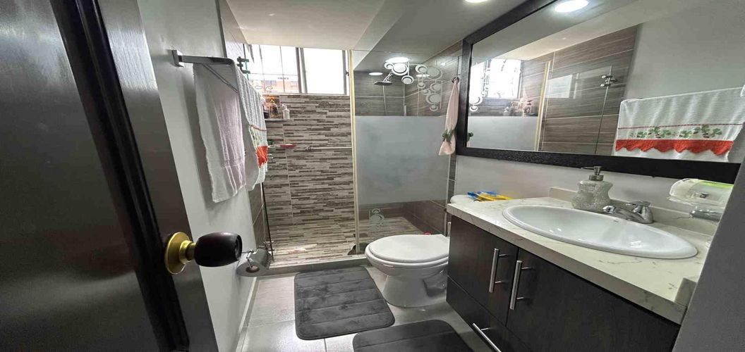 Apartamento de 3 alcobas en venta en La Lorena Ii Etapa, Pereira, 55 m² · foto 11 de 17