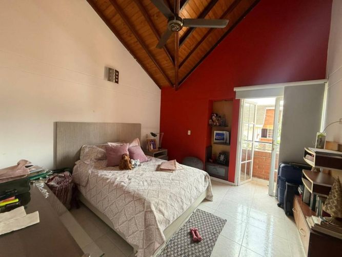 Casa de 5 alcobas en venta en Cañaveral, Floridablanca, 234 m² · foto 9 de 19