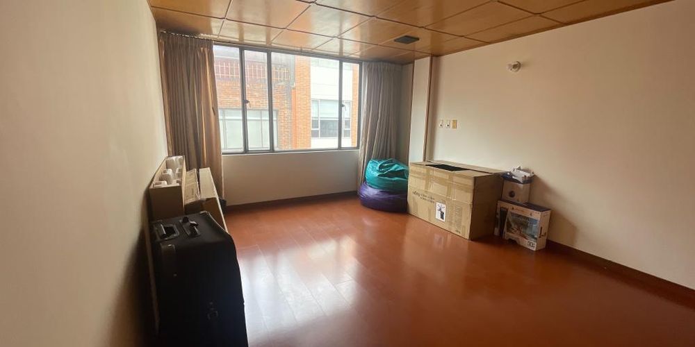 Apartamento de 3 alcobas en venta en Santa Barbara Central, Bogotá, 187 m² · foto 18 de 24