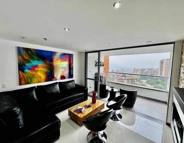 Apartamento de 3 alcobas en venta en Loma Del Chocho, Envigado, 120 m² · foto 5 de 24