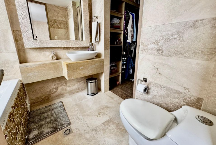 Apartamento de 3 alcobas en venta en Loma Del Chocho, Envigado, 120 m² · foto 23 de 24