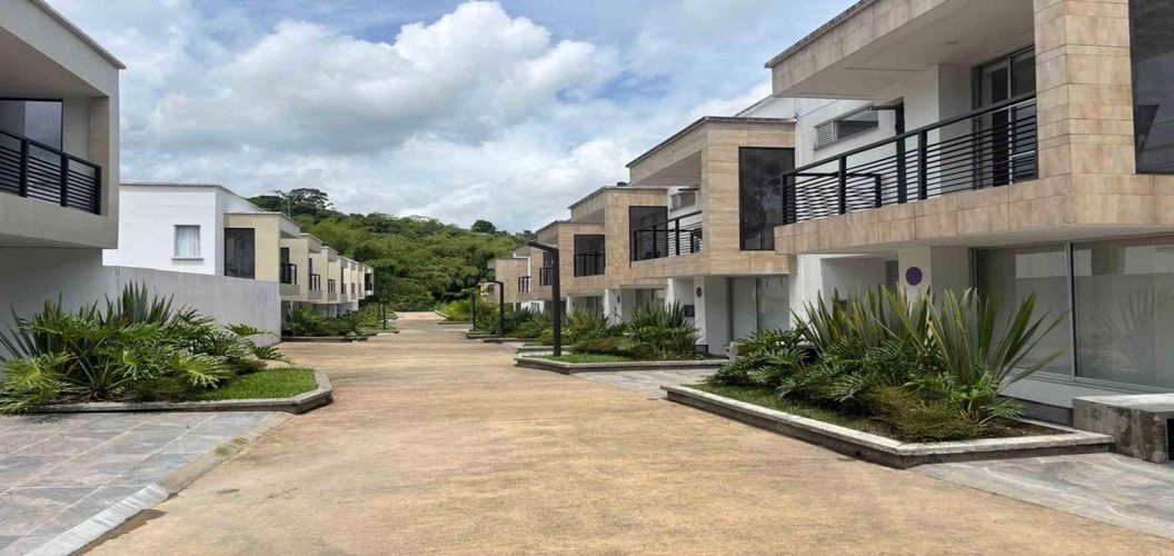 Casa en venta en Pinares, Pereira · foto 19 de 21