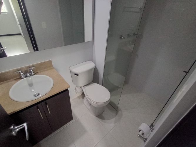 Apartamento de 2 alcobas en arriendo en Laureles, Medellín, 65 m² · foto 18 de 19