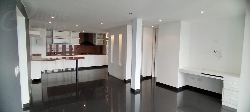 Apartamento en arriendo en El Poblado, Medellín · foto 4 de 15
