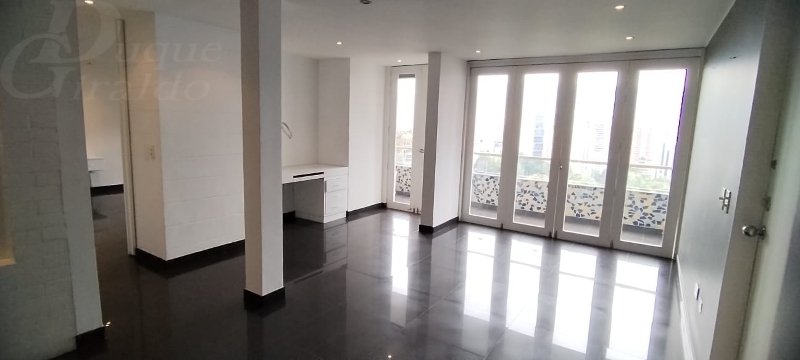 Apartamento en arriendo en El Poblado, Medellín · foto 7 de 15